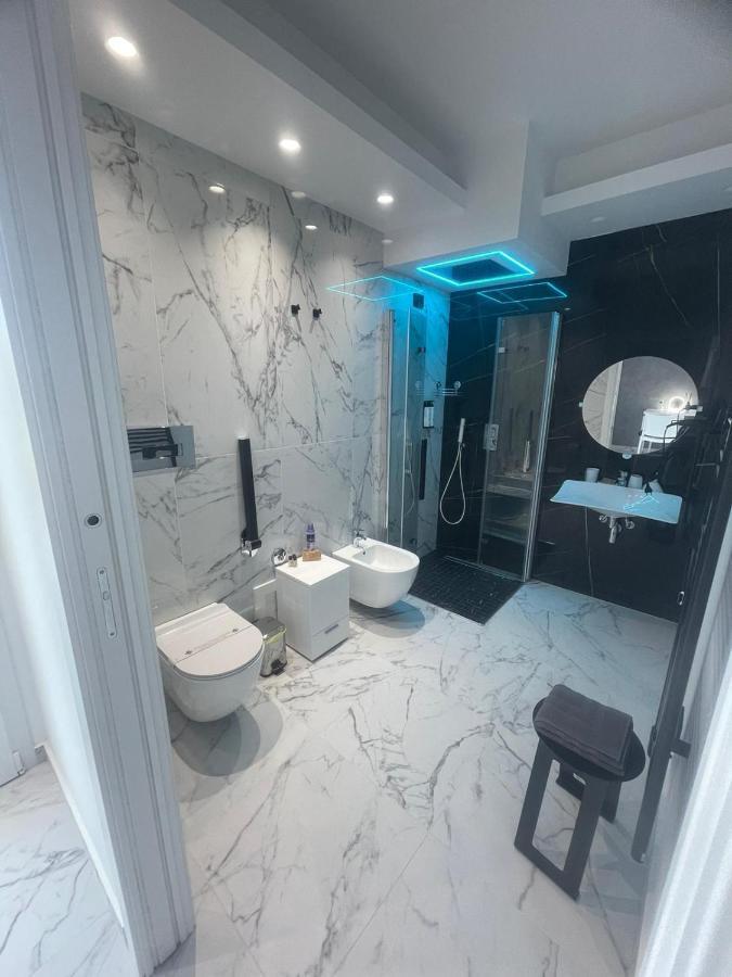 Lci Deluxe Rooms San Cataldo  Εξωτερικό φωτογραφία